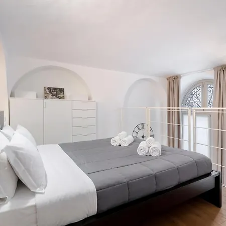 Appartement Hostdomus - Solferino Loft *